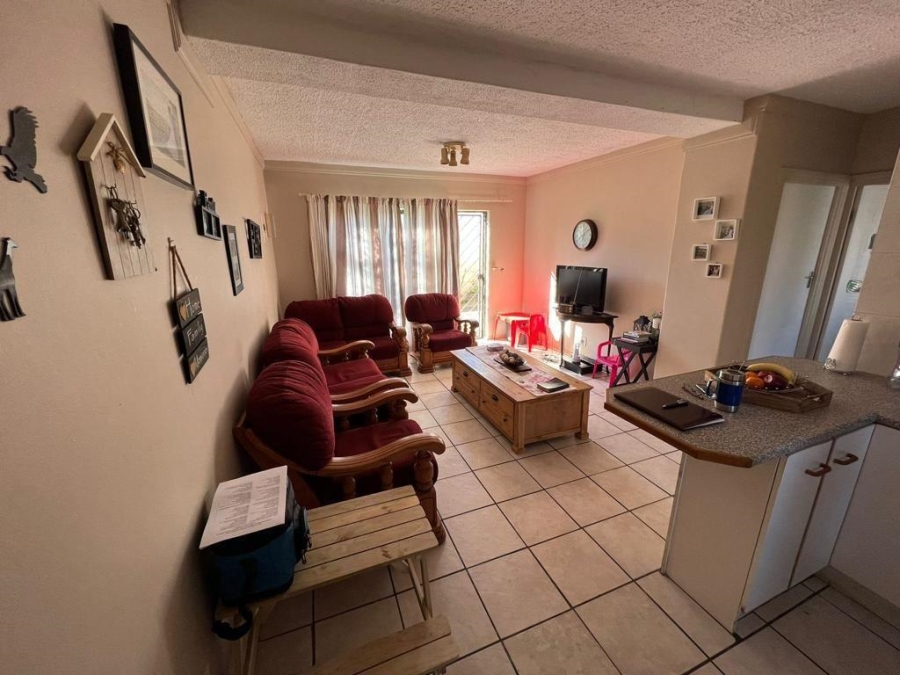 To Let 2 Bedroom Property for Rent in George South Western Cape